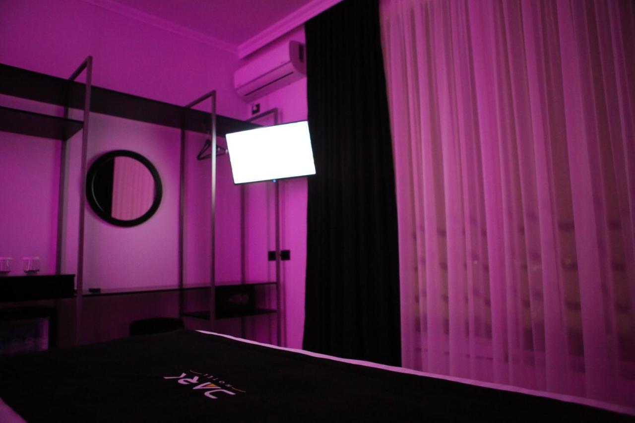 Dark Boutique Hotel Shkoze Exteriör bild